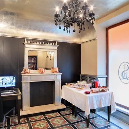 Sacristia De Santa Ana Hotel Siviglia