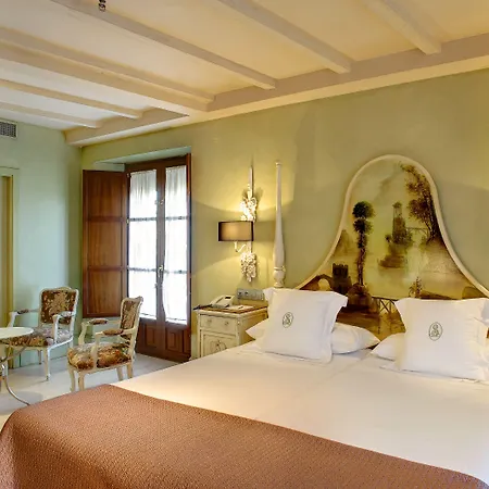 Sacristia De Santa Ana Hotel 3*