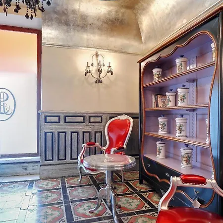 Sacristia De Santa Ana